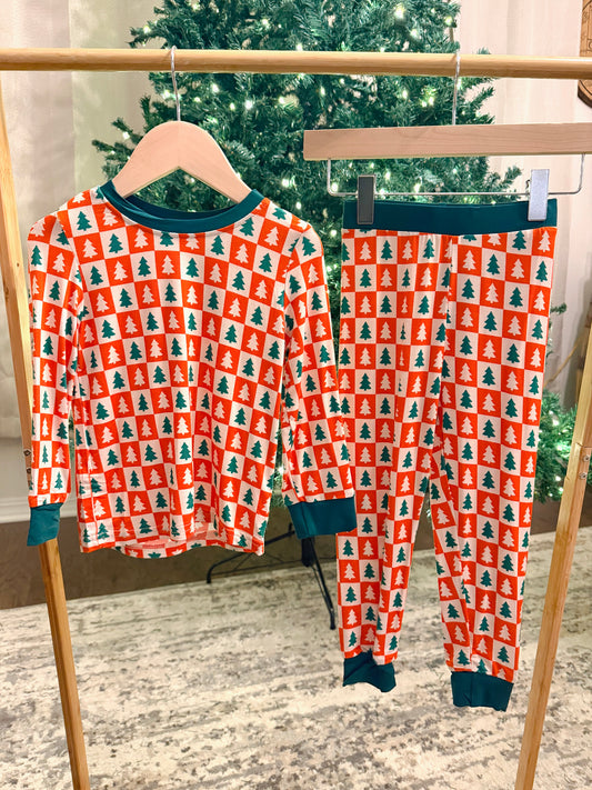 Red and Green Christmas Checkered Two-Piece Bamboo Lounge Set